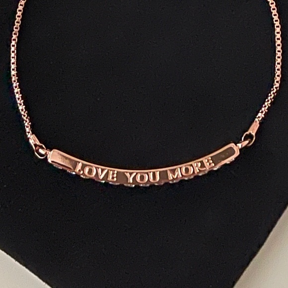 Brilliance Crystals from Swarovski LOVE YOU MORE Bracelet Rose Gold - Picture 4 of 9